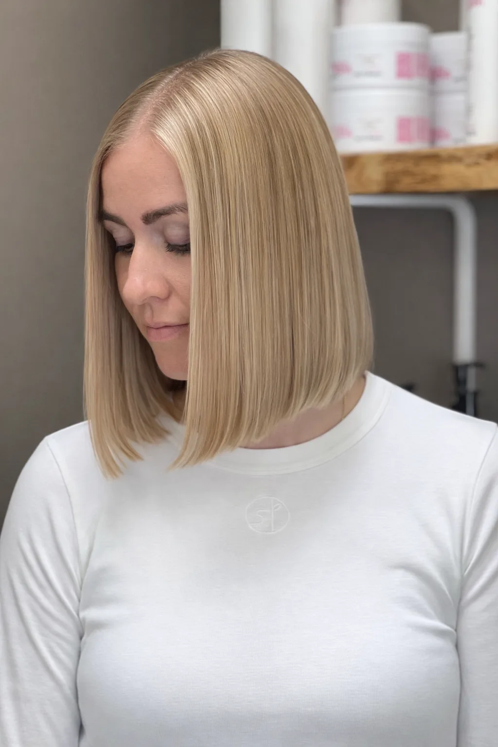 Damefrisør og hårbehandling hos Chroma Hair i Odense C